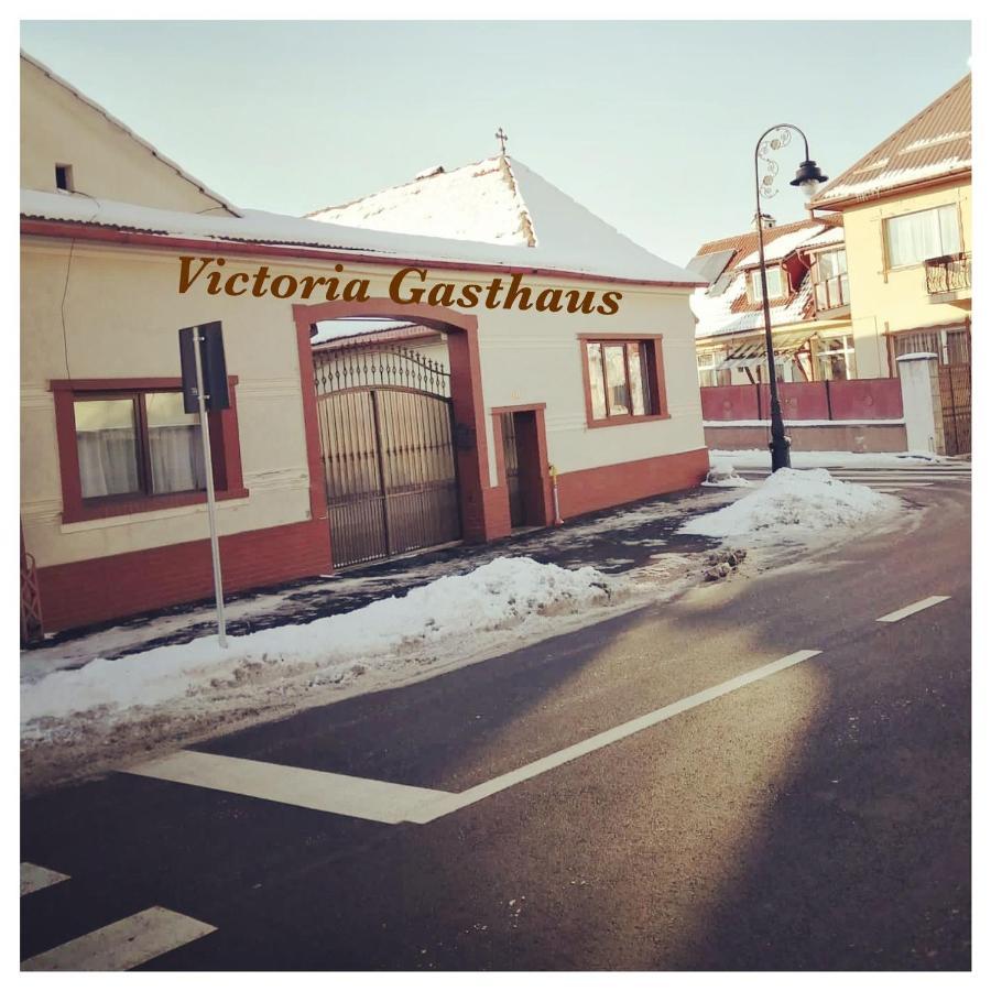 Victoria Gasthaus Rasnov - Charming Vacation House In Rasnov Bagian luar foto