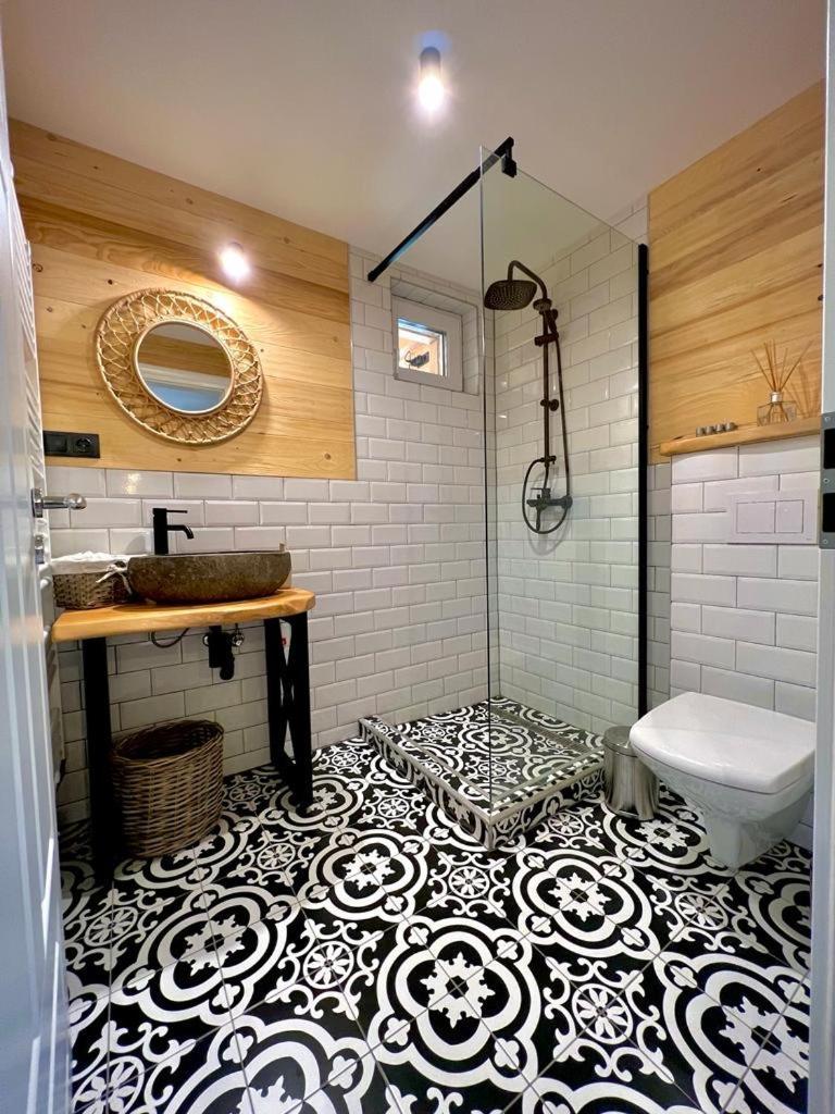 Victoria Gasthaus Rasnov - Charming Vacation House In Rasnov Bagian luar foto